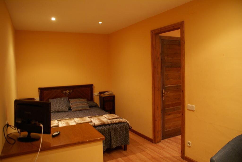 Hostal De La Gloria Viladrau Dış mekan fotoğraf